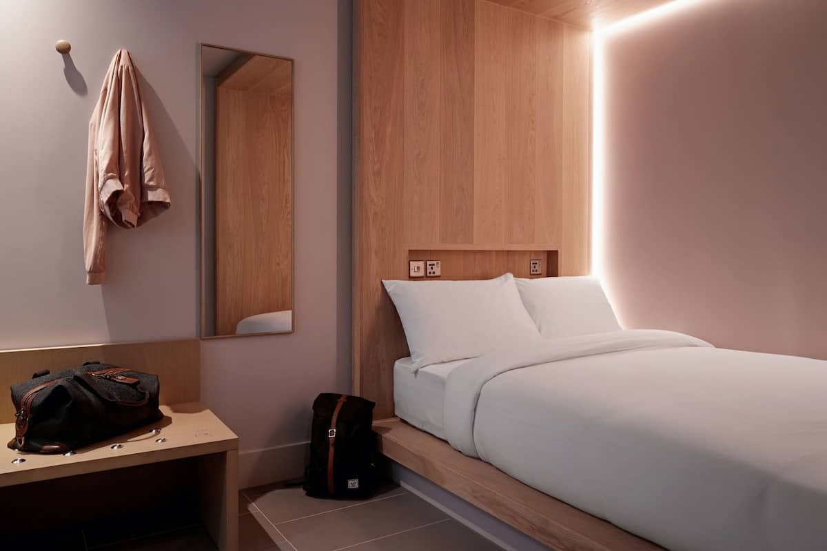 Ropa de cama de alta calidad, camas Select Comfort y insonorización