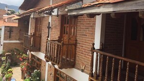 Ảnh chưa phân loại, 5 trong số 27 ảnh, nút