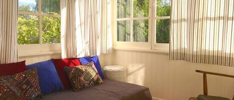 Apartment | 1 bedroom, individually decorated, individually furnished, desk