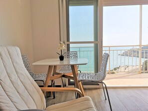 Dining - Beach apartment Cullera (Faro de Cullera)
