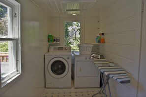 House | Laundry