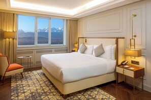 Executive Suite, 1 King Bed - Sheraton Bishkek (Bishkek)