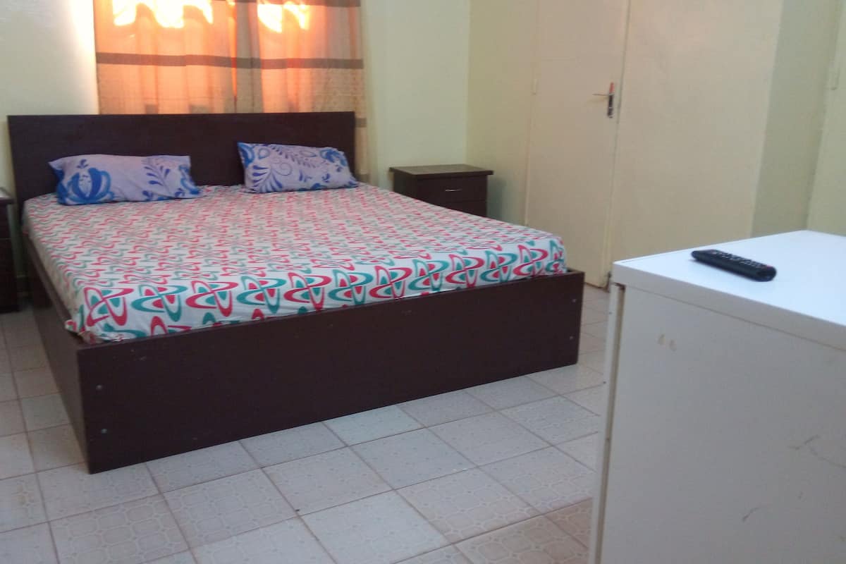 Habitación clásica doble | Cortinas opacas, tabla de planchar con plancha, wifi gratis