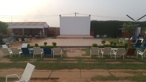 Unclassified image, 3 of 12, button - Hotel Venise (Niamey)