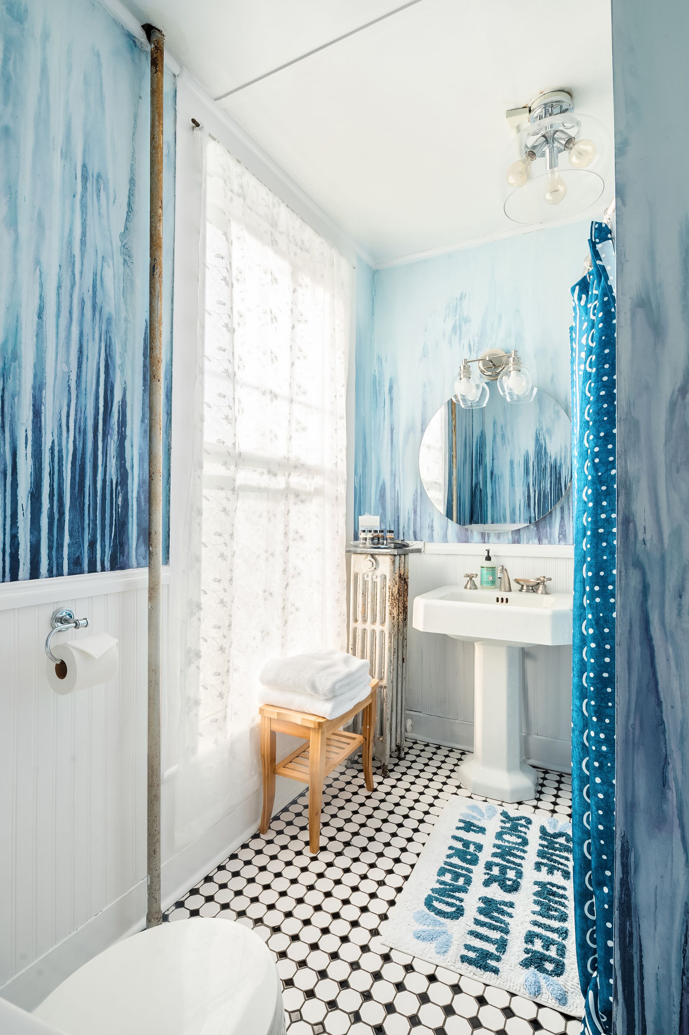 classic room, multiple beds, mountain view (4 - second floor) | bathroom | eco-friendly toiletries, towels, soap, shampoo