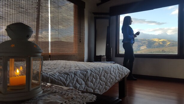 Standard Double Room | Bed sheets - Hostal Casa Lantana Suesca (Suesca)