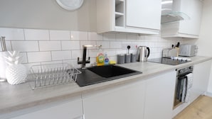 Basic Loft | Private kitchen - Liverpool City Loft Homebase at York St (Liverpool)
