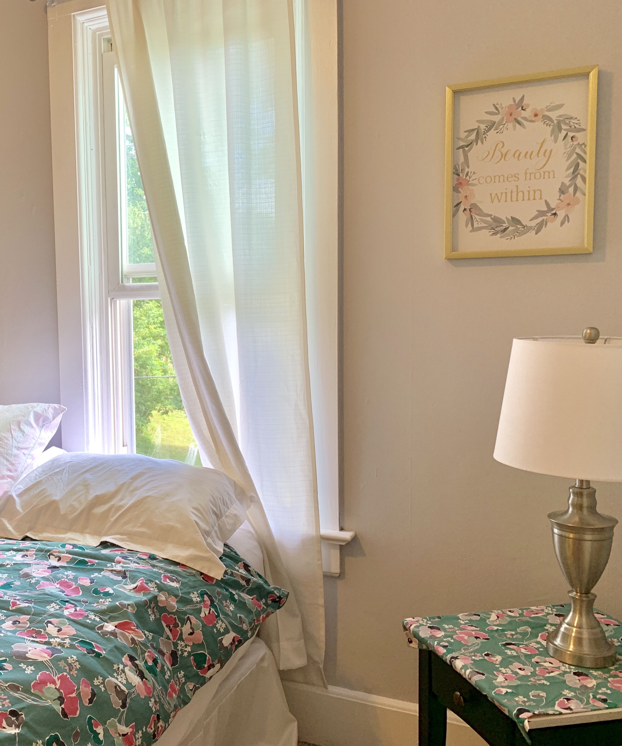 Have a Grand Time On Grand! Family-friendly house w/ PRIVACY, SPACE, & LOCATION!