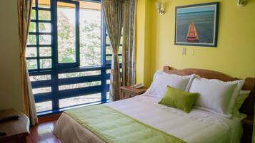 Standard Double Room | Desk, free WiFi, wheelchair access