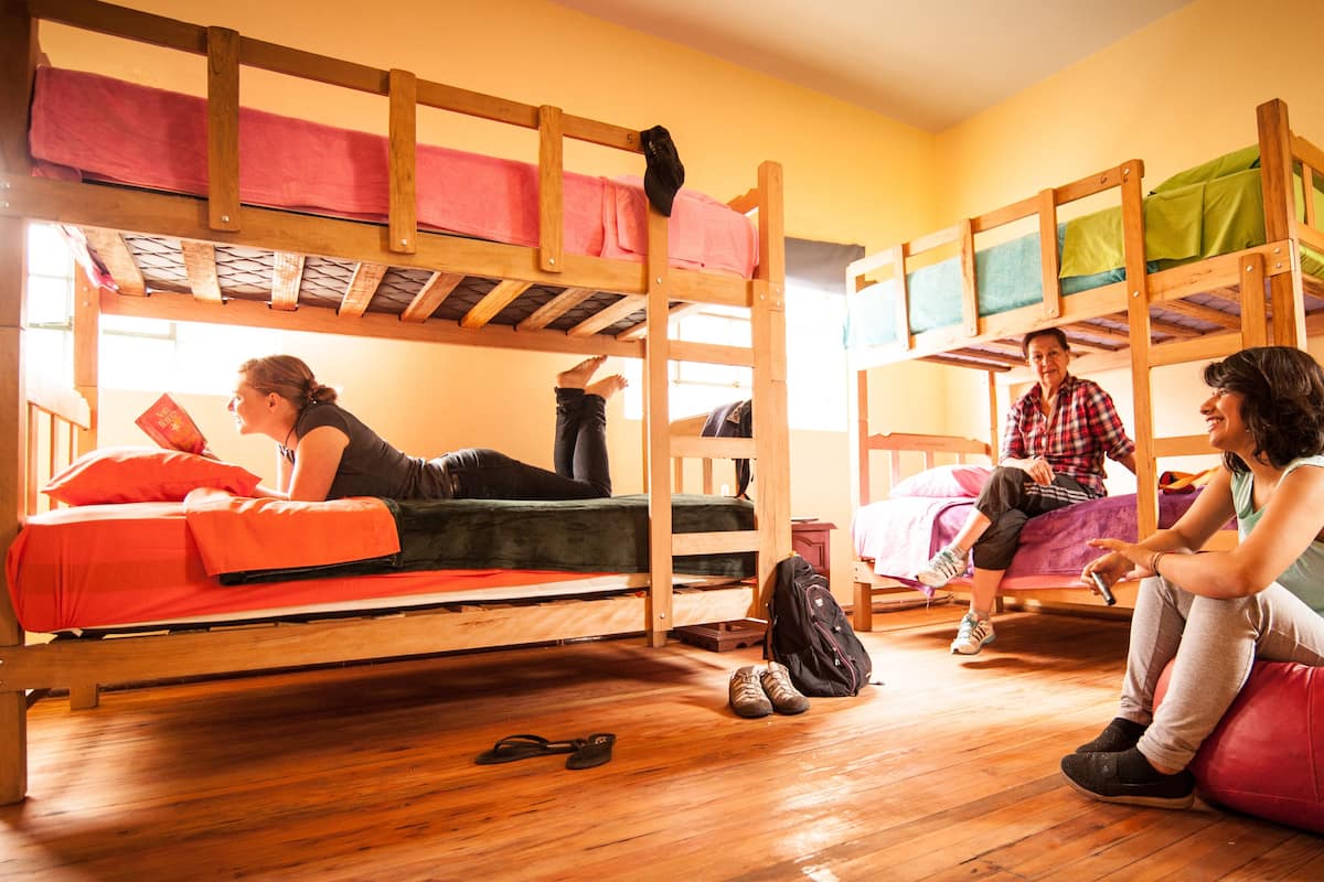 Economy Shared Dormitory | WiFi (free)