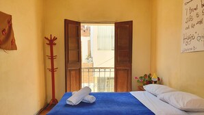 Unclassified image, 4 of 46, button - Econunay Hostels (Arequipa)
