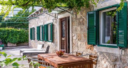 in der Nähe der Stadtmauern von Dubrovnik