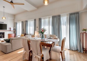 Dining - Villa Razi 1935 | A Historic Luxurious Art Deco Villa (Loutraki)