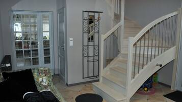 Stuga Comfort - tillgÀnglighetsanpassat - eget badrum (Chambre d' hÎte référence) | Lobby