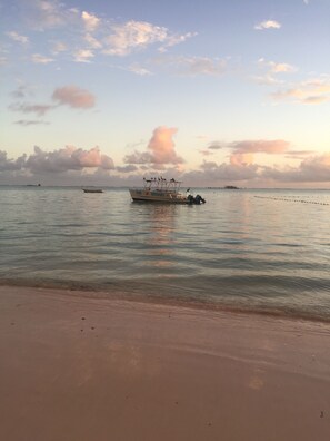 Exclusive Room | Beach/ocean view - Hostel Hilet Punta Cana (Punta Cana)