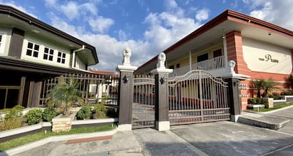 Prado Inn & Suites