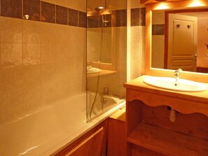 Bathroom - Charming 2-room apartment for 6, pool & sauna, Les Orres (Les Orres)