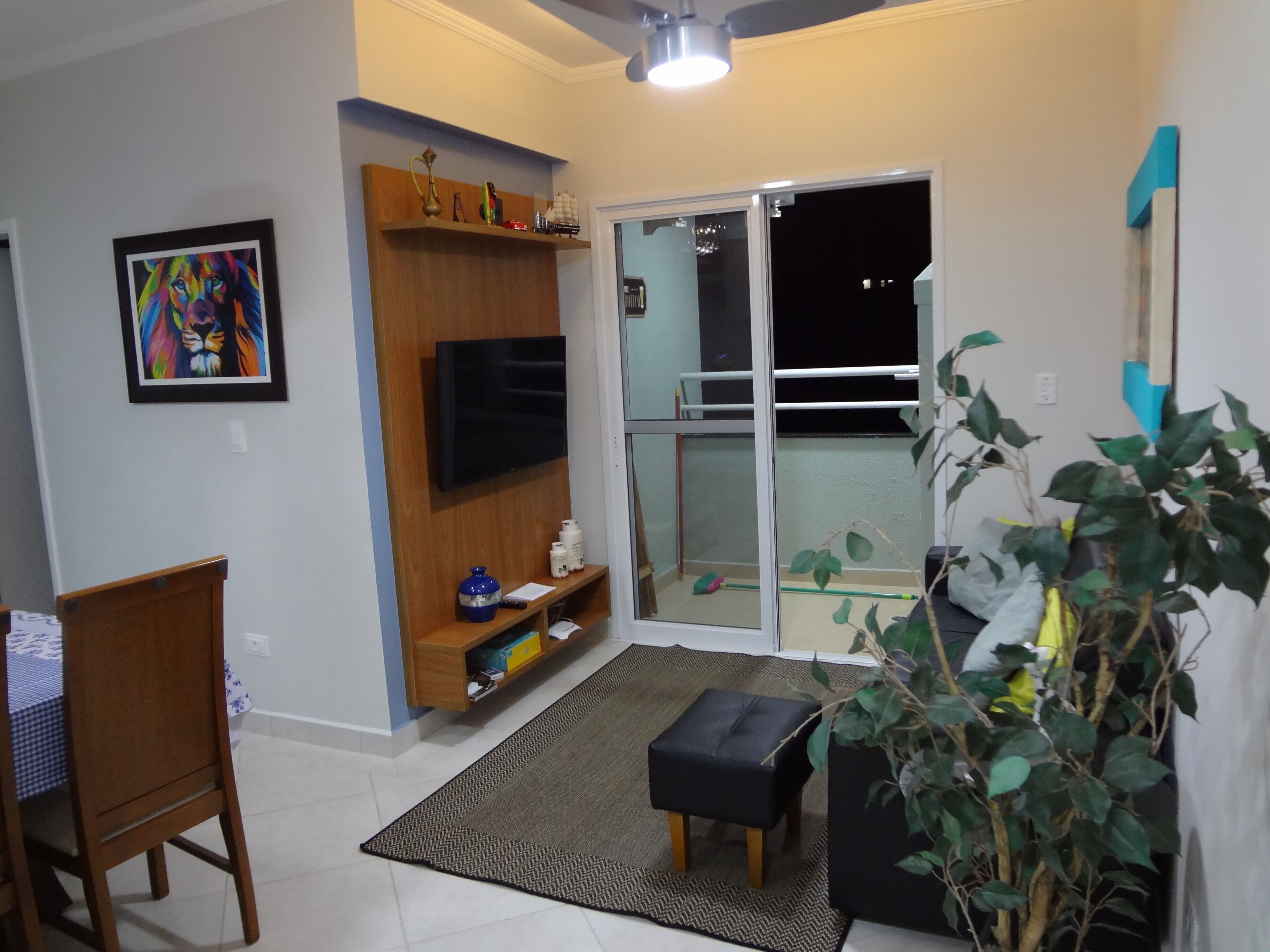 GORGEOUS FIT ON ITAGUA BEACH WITH FULL LEISURE. AIR CONDITIONING, SKY, WIFI.