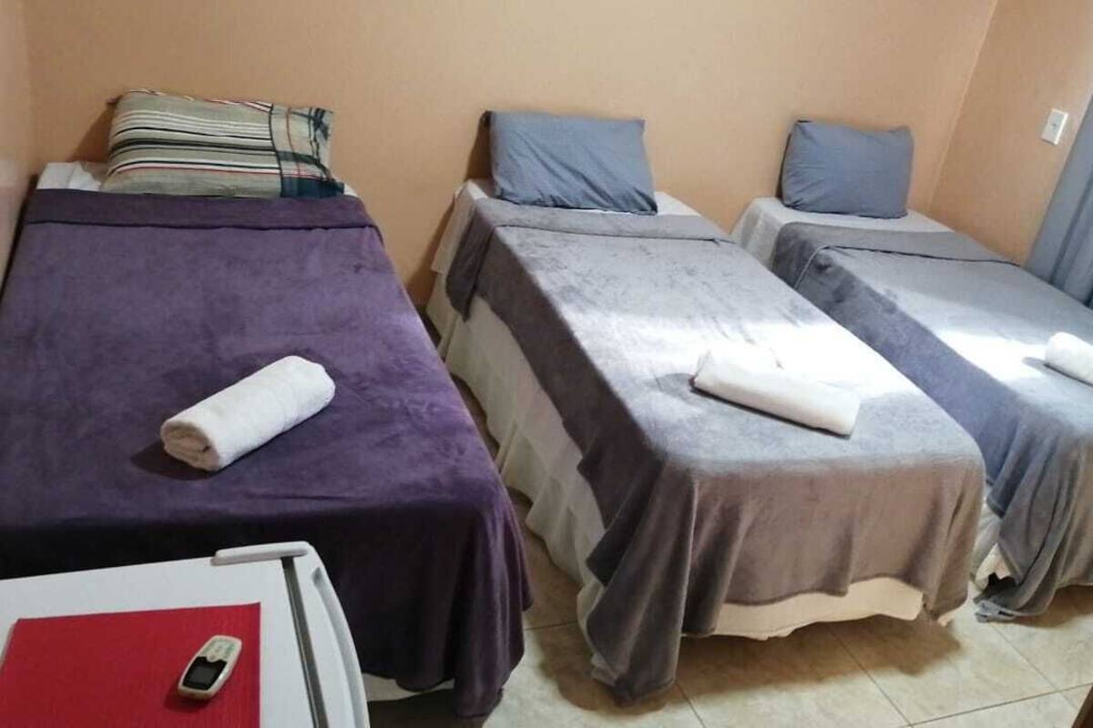 Minibar, desk, laptop workspace, free WiFi