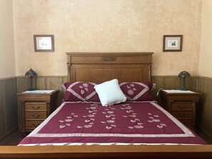 3 bedrooms, iron/ironing board, WiFi, bed sheets - Casa rural del labrador, a home to enjoy your family and friends. (Sancti-Spíritus)