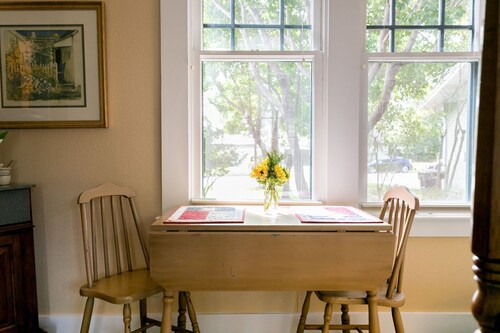 Millennium Rose | Pleasant Garden | Splendid Suite