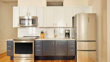 3 bedrooms, individually decorated, individually furnished