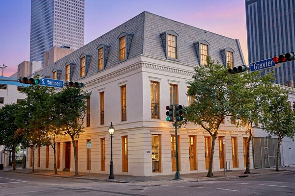 The Louie Hotel New Orleans, Belvilla District 6 Formerly Sonder - Lake Charles, LA