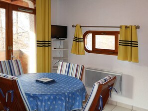 Dining - Renovated studio for 4 people, ski-in/ski-out, balcony (Les Orres)