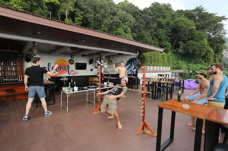 Bar (en la propiedad)