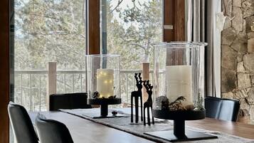 تناول الطعام