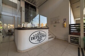 Reception - DEPEAPAN (Cali)