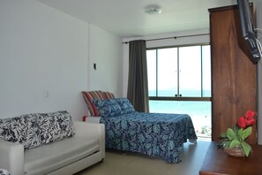 Wi-Fi de cortesia, roupa de cama