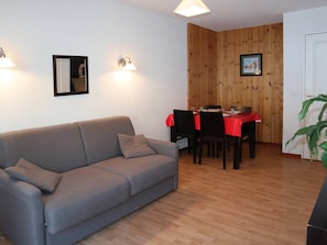 TV - Beautiful apartment with pool, sauna and hammam, 1 bedroom, parking, pet-friendly, wifi (Les Orres)