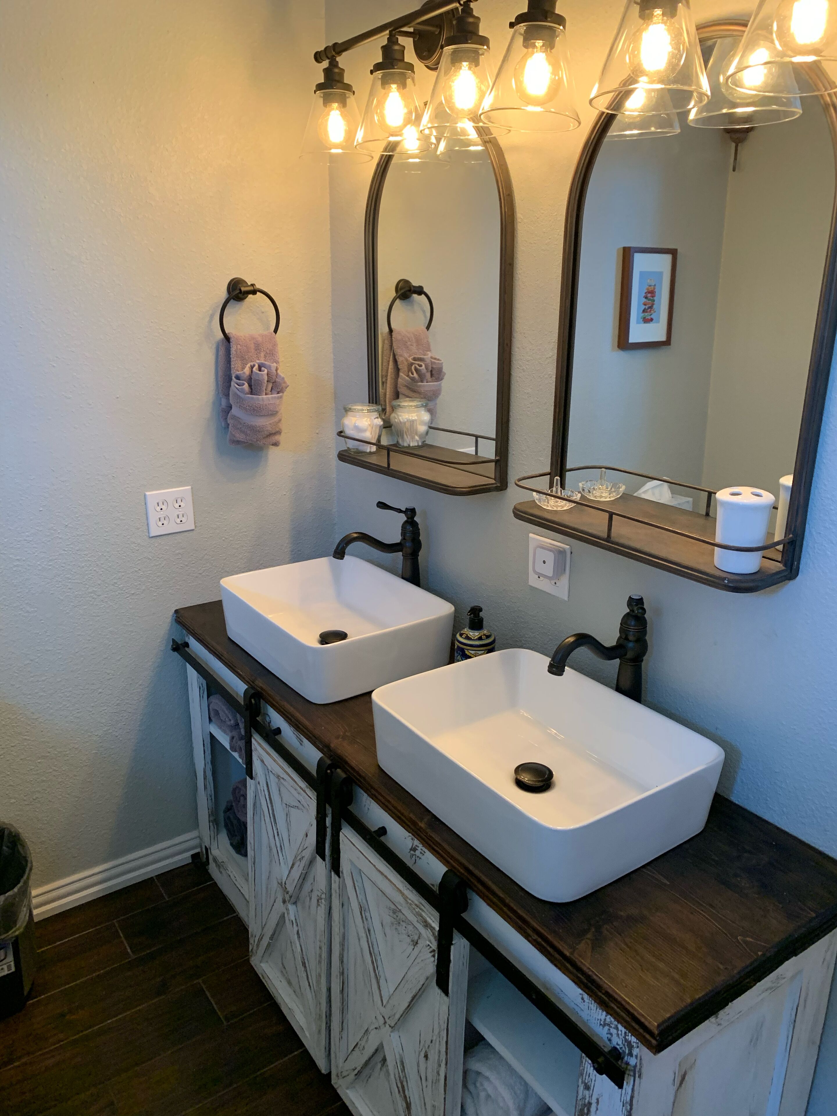 Peaceful Ranch Home near Antique Shops, Fossil Rim, & Glen Rose State Park