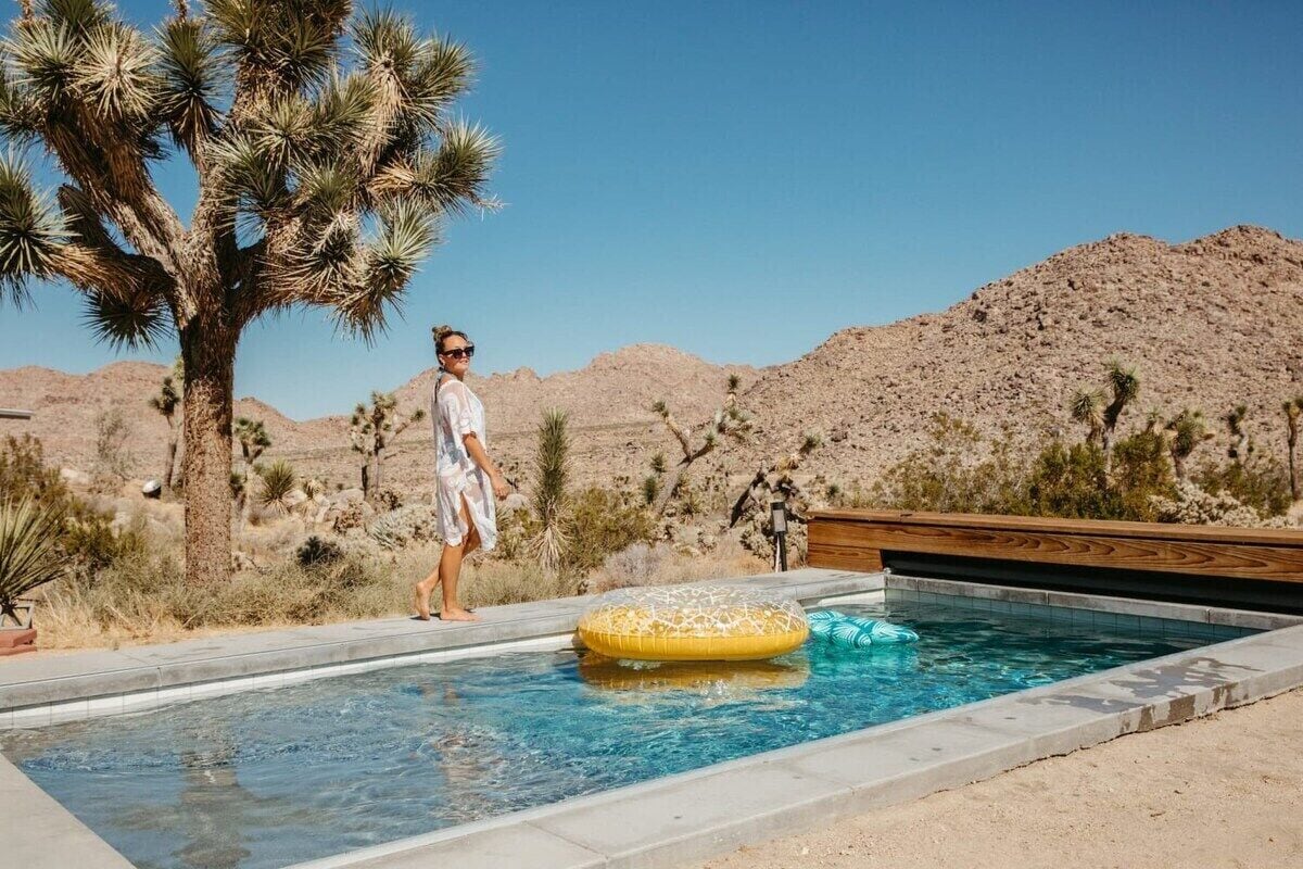 Owl & Hare 4 Bedroom w. Pool Spa @ Park Entrance
