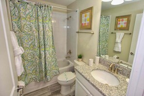 Apartment, Multiple Beds (1556 Champions Gate) | Bathroom