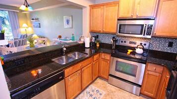 Apartment, Multiple Beds (452 Little Harbor) | Private kitchen | Fridge, microwave, stovetop, dishwasher
