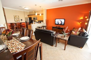 Apartment, Multiple Beds (1531 Dream) | Living room | Flat-screen TV, DVD player - 1531 Dream (Clermont)