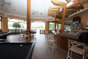 Departamento, varias camas (710 Bahama Bay) | Cocina privada | Refrigerador, microondas, parrilla de estufa y lavavajillas 