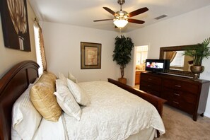 5 habitaciones, escritorio y wifi gratis 