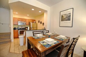 House, Multiple Beds (4562 Seven Dwarfs) | Private kitchen | Fridge, microwave, stovetop, dishwasher - 4562 Seven Dwarfs (Kissimmee)