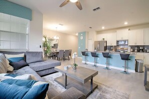 Living room - 4815 Storey Lake (Kissimmee)
