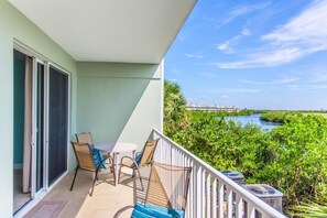 Apartment, Multiple Beds (425 Little Harbor) | Balcony