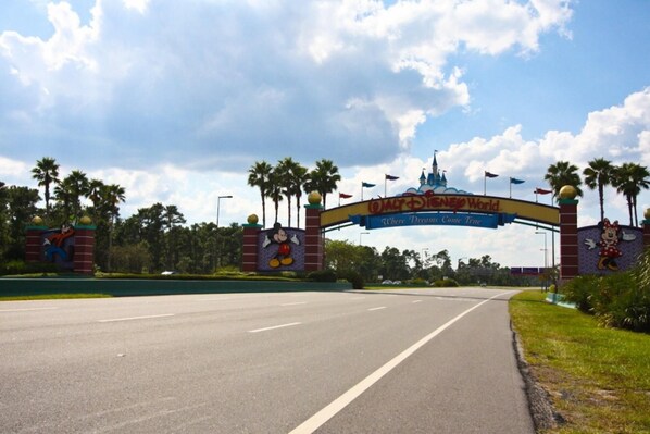 شقة - عدة أسرّة (709 Bahama Bay) | المنشأة من الخارج