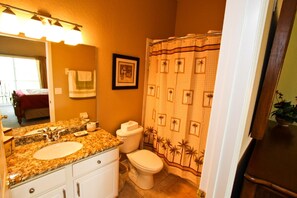 شقة - عدة أسرّة (709 Bahama Bay) | حمام | مجففات شعر