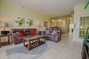 Apartment, Multiple Beds (515 Little Harbor) | Living room