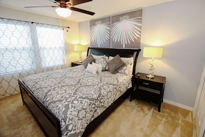 Căn hộ, nhiều giường (3207 Compass Bay) | 4 phòng ngủ, bàn ủi/dụng cụ ủi quần áo