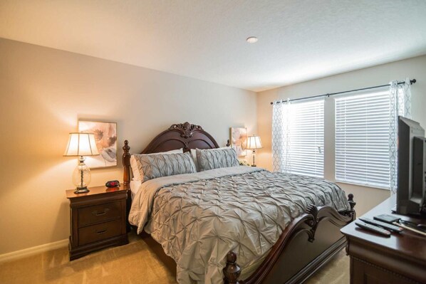 Lägenhet - flera sängar (5135 Compass Bay) | 4 sovrum, resesäng, gratis wi-fi och sängkläder