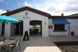 公寓, 多张床 (2054 Windsor at Westside) | 外观