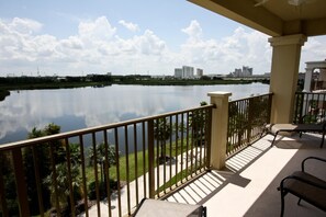 Apartment, Multiple Beds (Vista Cay 4804) | Balcony